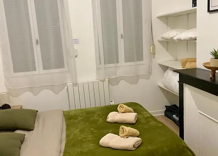 Apartment Acacia Terrasse*proche Centre-ville Et Chu *